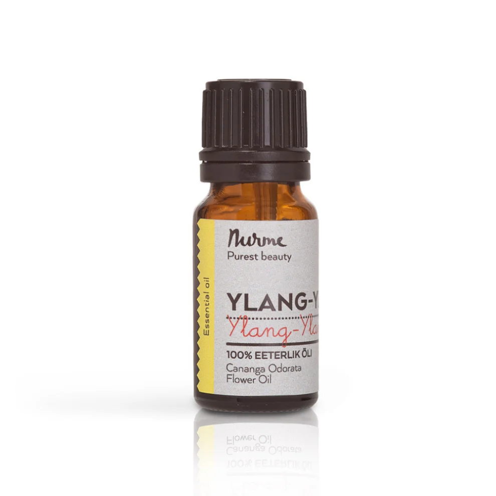 Ylang-ylang-eteerinen öljy